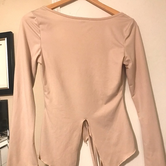 Size Small Beige Adjustable Top - Picture 2 of 2